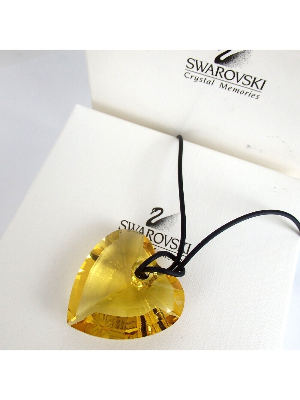 Authentic Swarovski heart necklace crystal [Used]